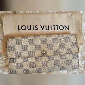‼️FREE SHIPPING‼️Make an offer, Louis Vuitton Damier Azur Canvas long wallet